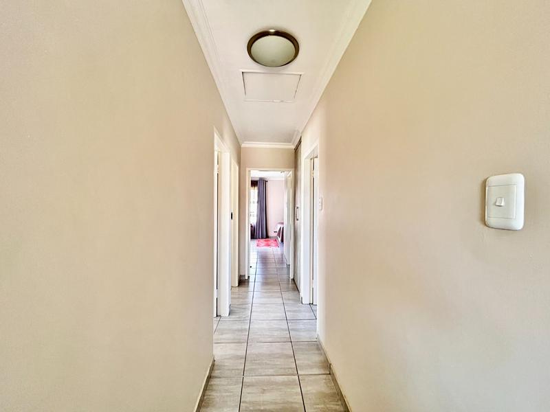 3 Bedroom Property for Sale in Ngwenya River Estate North West